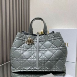 Dior Toujours Grande Borsa Grigio Macrocannage Pelle di Vitello Replica qualità specchio Replica Perfette Dior Toujours Grande Borsa Grigio Macrocannage Pelle di Vitello imitazioni