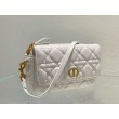 Pouch Dior Caro In pelle di vitello Cannage bianca