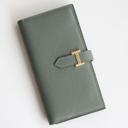 Dettagli perfetti Portafoglio lungo Hermès Bearn fatto a mano in pelle di vitello Epsom verde mandorla