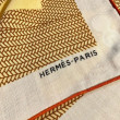 falso Hermes Beige Il mio primo scialle galoppo 140 falso Hermes Beige Il mio primo scialle galoppo 140