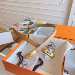 Replica Pari all'originale replica Cintura Hermès Kelly 18 Biscuit Epsom Imitazioni Replica qualità specchio Pari all'originale replica Cintura Hermès Kelly 18 Biscuit Epsom