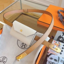 Replica qualità specchio Qualità superiore replica Cintura Hermès Kelly Pocket 18 Biscuit e Pelle di Vitello Epsom Bianca