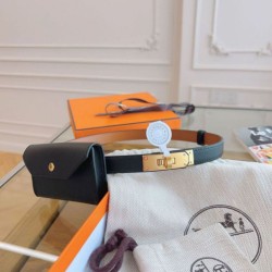 Replica Cintura Hermès Kelly Pocket 18 in vitello Epsom nero Replica qualità specchio Cintura Hermès Kelly Pocket 18 in vitello Epsom nero