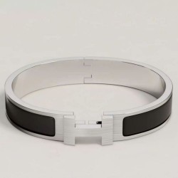 Replica Qualità superiore replica Bracciale Clic HH Hermès in smalto nero Imitazioni Replica qualità specchio Qualità superiore replica Bracciale Clic HH Hermès in smalto nero