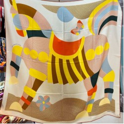 Replica falso Hermes Beige Il mio primo scialle galoppo 140 Imitazioni Replica qualità specchio falso Hermes Beige Il mio primo scialle galoppo 140
