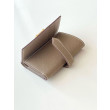 Replica Portafoglio Hermes Bearn ripiegabile fatto a mano Taupe Epsom imitazione Outlet Replica Portafoglio Hermes Bearn ripiegabile fatto a mano Taupe Epsom imitazione Outlet