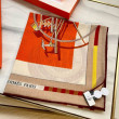 Pari all'originale replica Replica Scialle Hermès Arancione Carriages in Balance 140 imitazione Outlet Pari all'originale replica Replica Scialle Hermès Arancione Carriages in Balance 140 imitazione Outlet