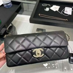 Replica Perfette Imitazione Borsa con patta in pelle di agnello nera AS3791 imitazioni