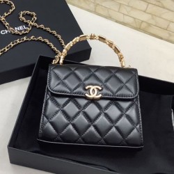 Replica Perfette Imitazione Mini pochette con manico con catena nera AP2945 imitazioni