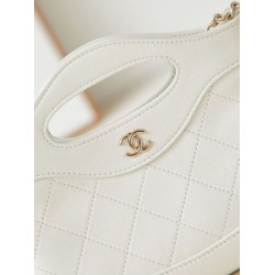 31 Mini Shopping Borsa Pochette con catena lucida AS3656 Bianca 31 Mini Shopping Borsa Pochette con catena lucida AS3656 Bianca