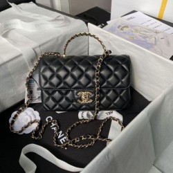 Replica Perfette Borsa a tracolla con catena AP3019 Verde imitazioni