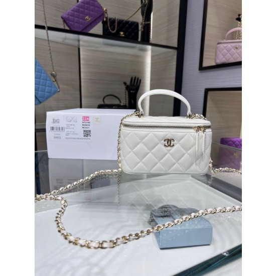 Borsa a catena 24K Vanity AP2199 Bianca