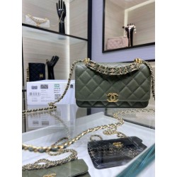 Borsa a tracolla con catena AP3019 Bianco