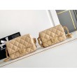 Borsa con patta in pelle di agnello AS2409 Beige