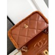 Borse Replica Alta Qualità con patta in pelle di agnello shearling AS5149 Marrone