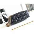 Borsa hobo con catena nera AS4966