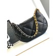 Borsa hobo in pelle di agnello 19 nera AS4638