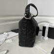 Borsa hobo in pelle di vitello piccola nera AS4347