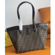 Borsa media Fendi Origami 8BH414 Caffè scuro