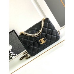 Borsa Mini con patta nera AS4384