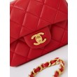 Bora Pari all'originale replica Mini Flap AS4946 rossa