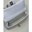 Borsa piccola con patta con manico superiore bianca AS4023