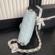 Borsa piccola con patta in pelle di agnello AS5167 Azzurro