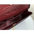 Borsa vintage con patta in pelle di agnello nera A2220