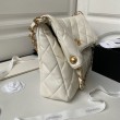 Dettagli perfetti Borsa Hobo in pelle di agnello Bianco AS4777