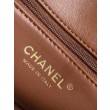 Dettagli perfetti Borse Replica mini con patta in pelle di agnello shearling AS5148 Beige