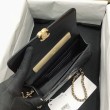 Dettagli perfetti Flap Phone Holder con catena AP2946