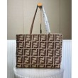 Fendi Rotolo Grande 8BH425 Caffè