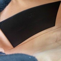Borse Firmate Replica piccola con manico superiore Gucci GG Marmont 795199 Nera qualità specchio Replica Perfette Borse Firmate piccola con manico superiore Gucci GG Marmont 795199 Nera imitazioni