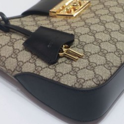 Borse Replica a tracolla Gucci Padlock GG media 795113 Nero qualità specchio Replica Perfette Borse a tracolla Gucci Padlock GG media 795113 Nero imitazioni