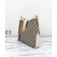 Replica Perfette Imitazioni borse griffate a tracolla Gucci Padlock GG media 795113 Crema imitazioni