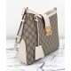 Replica Perfette Imitazioni borse griffate a tracolla Gucci Padlock GG media 795113 Crema imitazioni