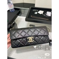 Imitazione Borsa con patta in pelle di agnello nera AS3791