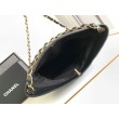 Imitazione Borsa Hobo in pelle di agnello Nero AS4777
