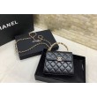 Imitazione Mini pochette con manico con catena nera AP2945
