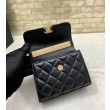 Imitazione Mini pochette con manico con catena nera AP2945