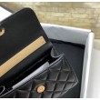 Imitazione Mini pochette con manico con catena nera AP2945