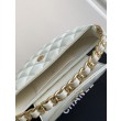 Imitazione Pochette in vernice bianca AP3585