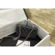 Porta cellulare con patta e catena nera AP3575