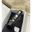 Porta cellulare con patta e catena nera AP3575