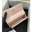 Porta cellulare con patta e catena rosa AP3575