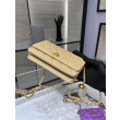 Portafoglio con catena WOC in pelle di agnello AP1450 Beige