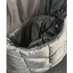 YSL Saint Laurent Puffer Messenger Imitazioni borse griffate In Nylon Rigenerato Econyl Nero