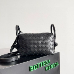 Borsa Replica 1:1 a tracolla Bottega Veneta Piccolo Loop agnello intrecciata nera