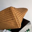 Qualità superiore replica Cabat media Bottega Veneta agnello intrecciata color caramello