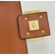 Borsa media Baguette Fendi nappa FF marrone